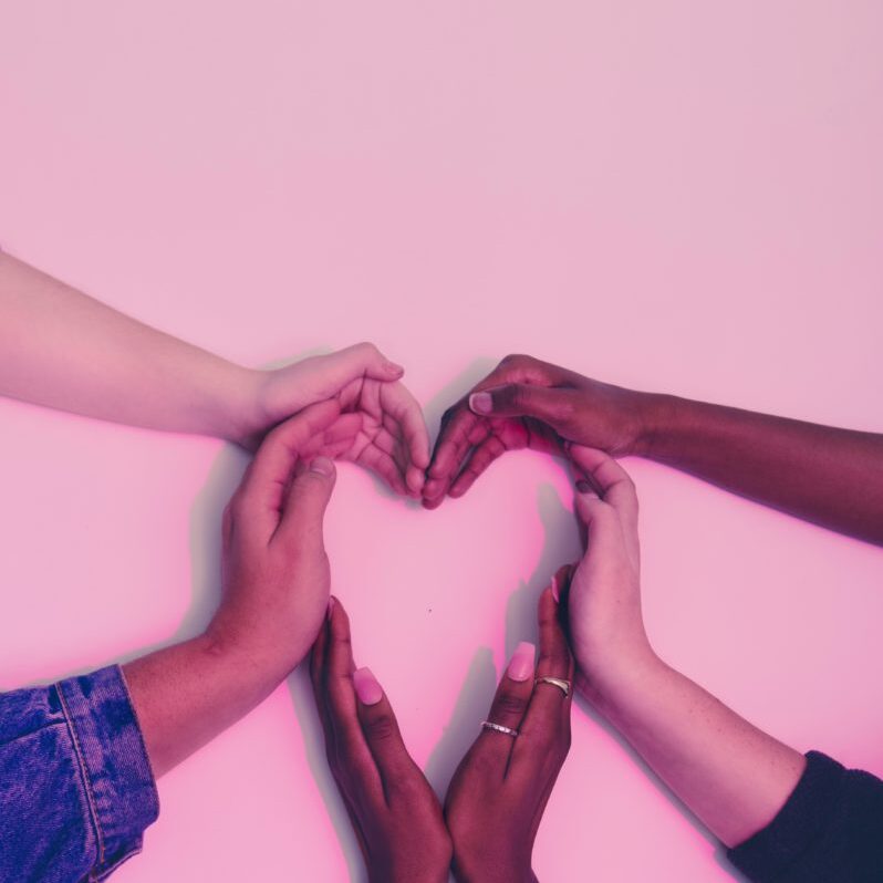 hands-heart-love-305530